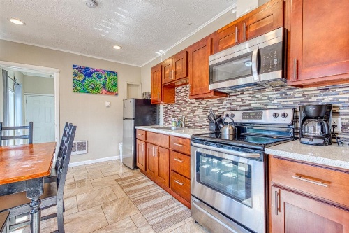 Train Depot Duplex (#1 and #2) image 11