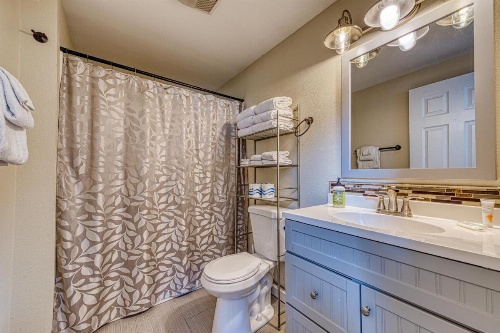 Train Depot Duplex (#1 and #2) image 31