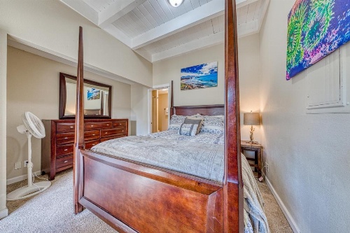 Train Depot Duplex (#1 and #2) image 35